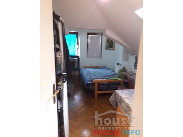 Bulevar-neobican stan