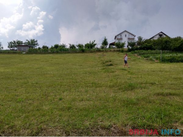 Hitno- plac 11ari Ripanj-Vozdovac