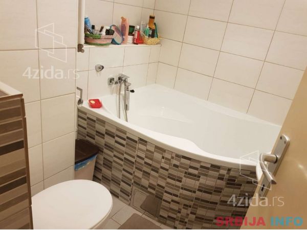 Troiposoban stan Novi Sad-Novo Naselje