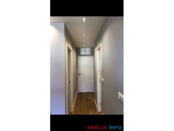 Prodajem LUX uknjizen stan na Lekinom Brdu-vlasnik