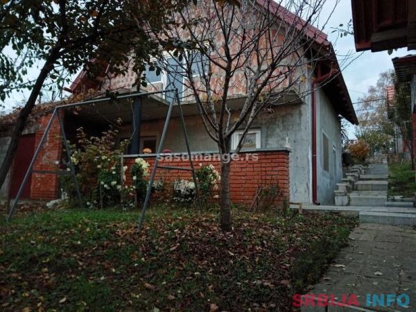 Kuća 150 m2 Grocka Beograd