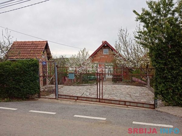 Kuća 150 m2 Grocka Beograd