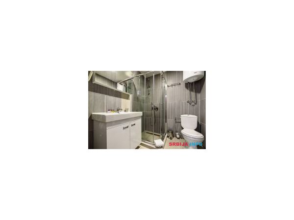 Apartman u Kraljevim Čardacima na Kopaoniku ( Broj 10 / 45 )