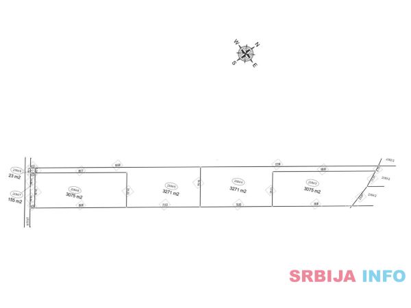 Prodajem placeve na Palicu