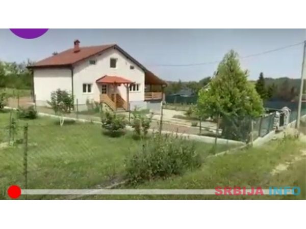 Renovirana kuća 130 m2 Popović Sopot