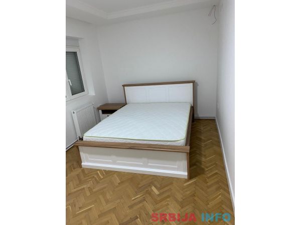 Prodaja stana