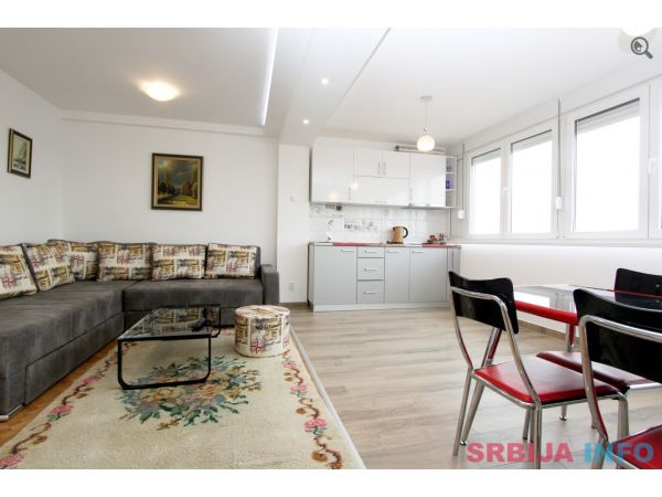 Trosoban Apartman Penthouse Novi Beograd Beograd Novi Beograd