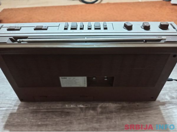 Radio kasetofon SABA RCR 480
