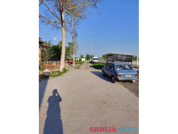 Izdajem magacinski prostor