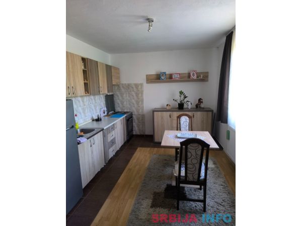 Kuca na prodaju 280m2 Sajlovo-Novi Sad