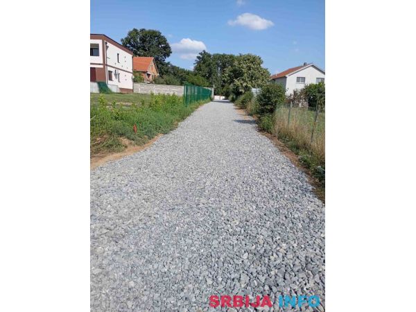 PRODAJA PLACA - AVALA (RIPANJ)