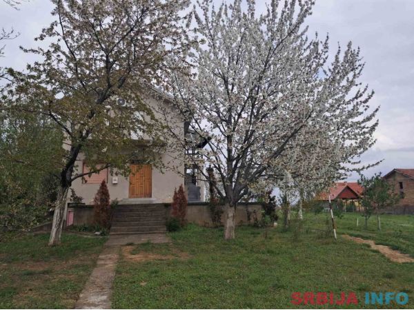 Vikendica na Fru&scaron;koj gori, 156m2