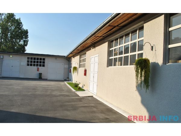 Izdajem magacin u Rakovici od 140m2