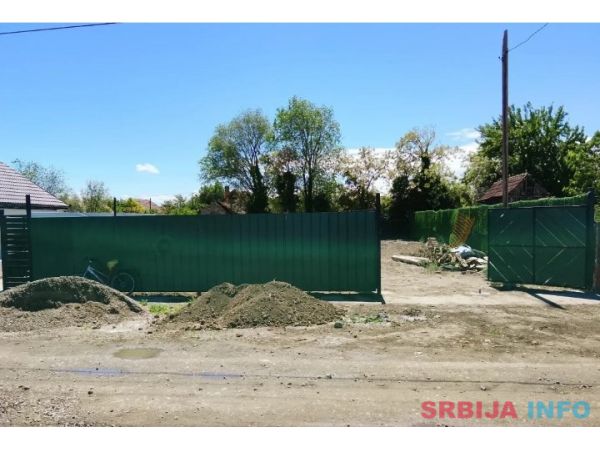 Plac Bačko Petrovo Selo
