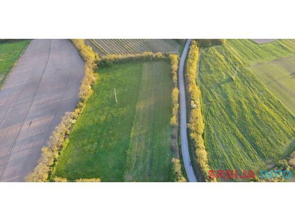Prodajem gradjevinsko zemljiste 4km od centra Sopota