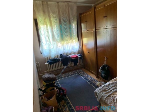 Prodajem kucu u Stepojevcu