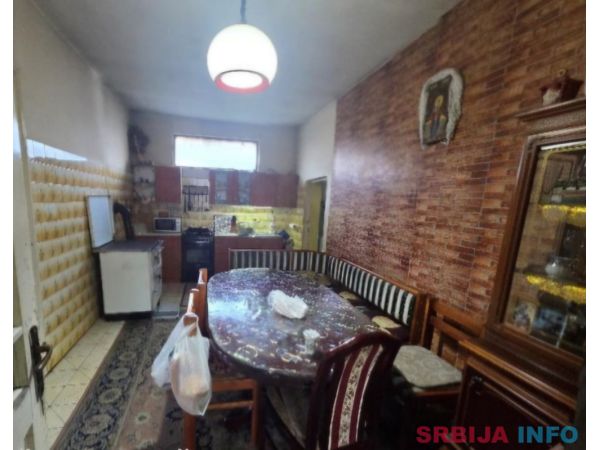 Porodična tipska kuća u Begeču