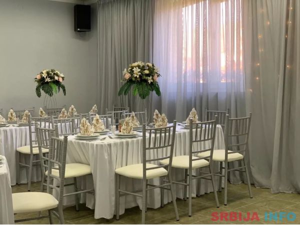 Prodaja restorana+sala za proslave+privatni parking
