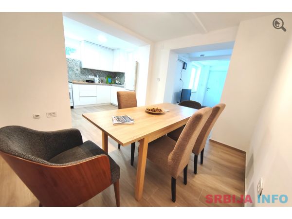 Trosoban Apartman Magenta Garden Beograd Zvezdara