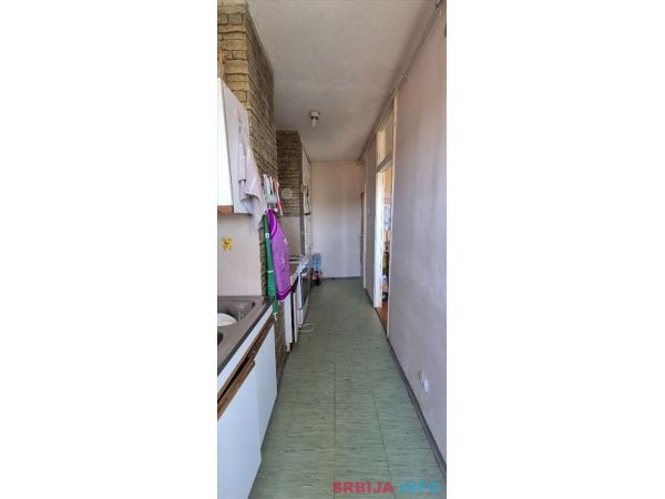 Dvosoban stan 57m2+terasa+podrum