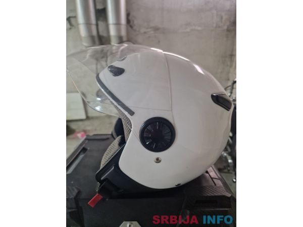 Na prodaju kaciga Zeus Jet Helmet