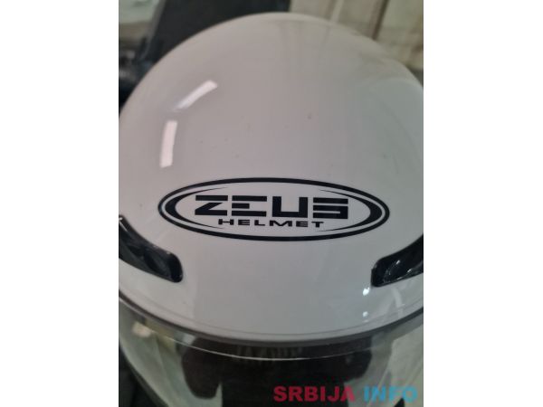 Na prodaju kaciga Zeus Jet Helmet