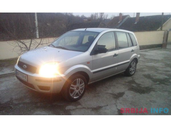 Ford Fusion 1.4 tdci prelep/klima 2350e