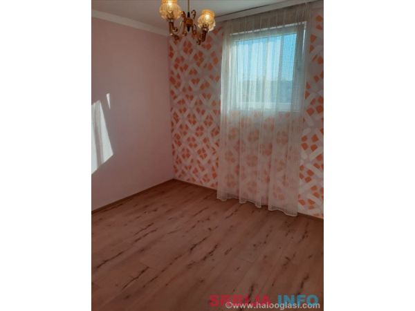 Kompletno renovirana kuca-Umcari