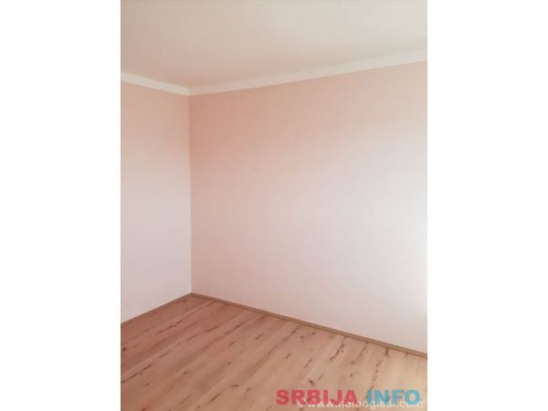 Kompletno renovirana kuca-Umcari