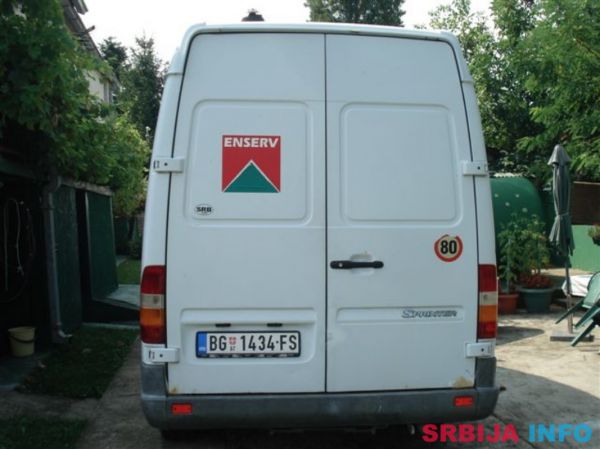 Mercedes-Sprinter, oprema za probijanje kanalizacione mreze