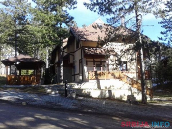 LUX apartman na Zlatiboru-kompletno opremljen