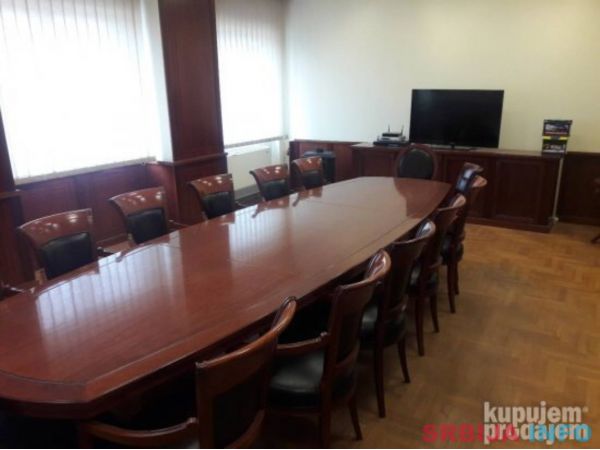 Zgrada sa zemljistem vise od 40 ari-Sabac