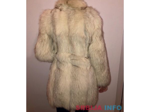 BELA BUNDA OD PRAVOG KRZNA