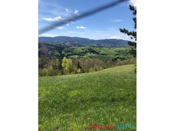 Prodajem zemljiste na Zlataru