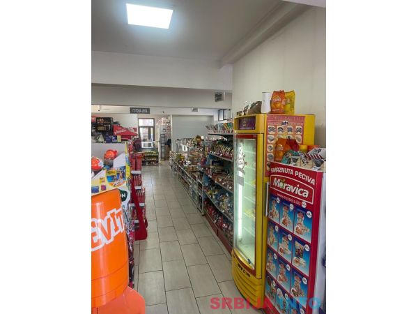 Prodajem poslovni prostor u Arilju