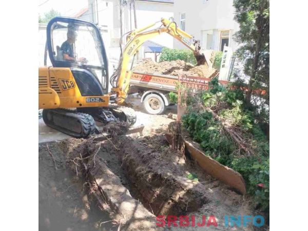 Mini bager iskop Sremčica &ndash; Brzo i povoljno