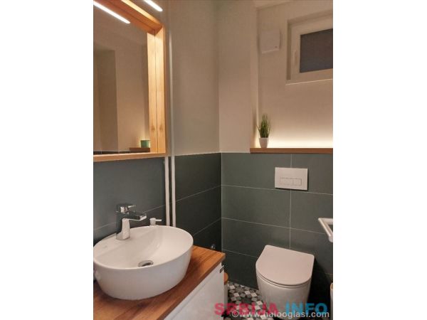 Centar, četvorosoban lux de lux 1200&euro;