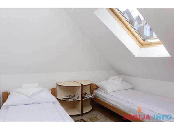 Na prodaju apartman u Kraljevim Cardacima-Kopaonik