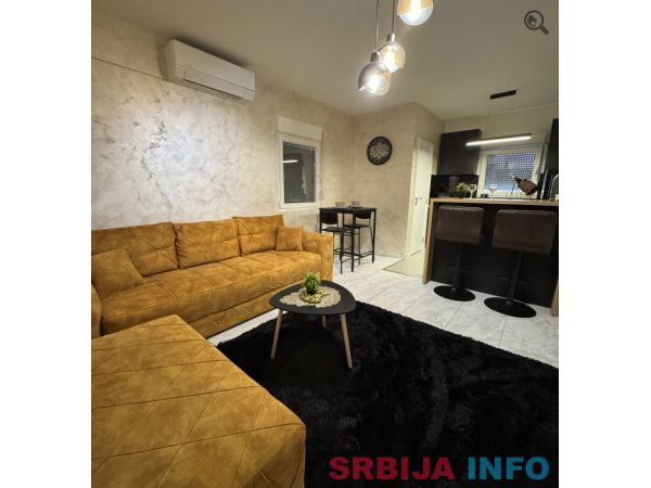 Trosoban Apartman Bajka Beograd Novi Beograd