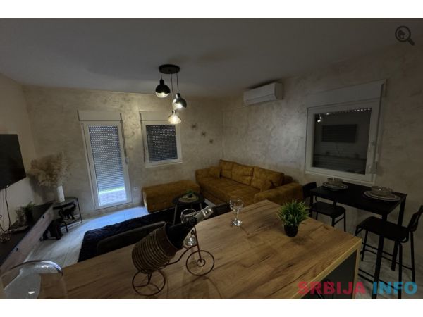 Trosoban Apartman Bajka Beograd Novi Beograd