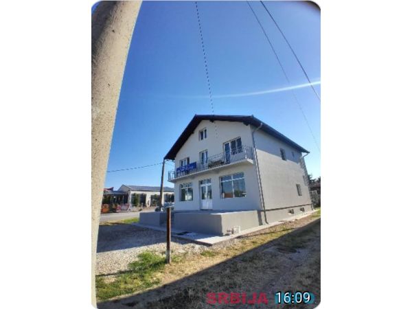 Poslovni prostor 85 m2 na Kolarskom putu Smederevo 