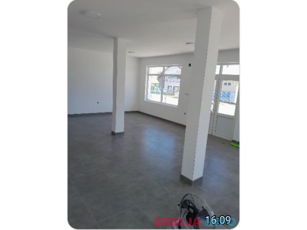 Poslovni prostor 85 m2 na Kolarskom putu Smederevo 