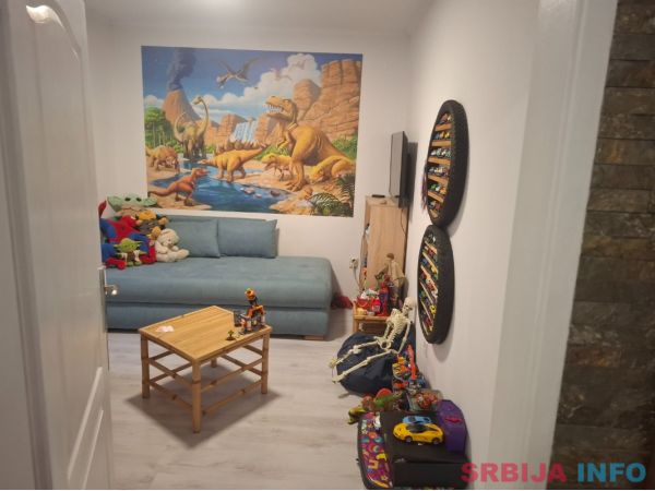 Na prodaju kuca u Novom Beceju