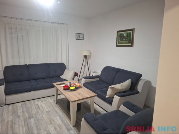 Na prodaju kuca u Novom Beceju