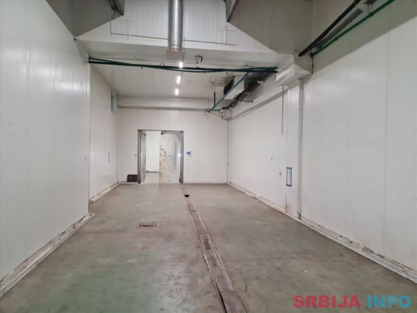 Hlađeni skladi&scaron;ni prostor +4C i suvo skladi&scaron;te