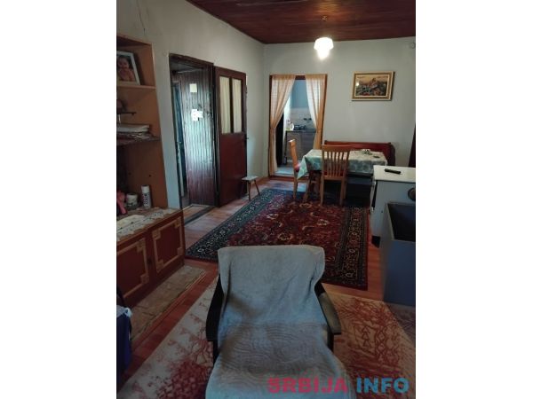 Prodajem kuću u Banatskom Karađorđevu