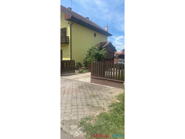 Kuća na prodaju Laćarak-Sremska Mitrovica