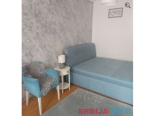 Trosoban Apartman Tirkiz Novi Sad Sajmiste