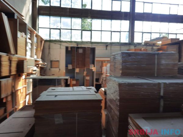 Prodajem 2000 m2 hrastovih vratanca za kuhinje, ormare itd 