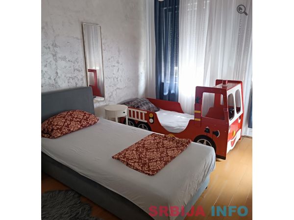Trosoban Apartman Tirkiz Novi Sad Sajmiste